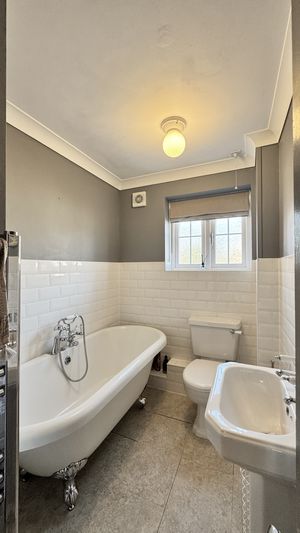 Photo 21- click for photo gallery